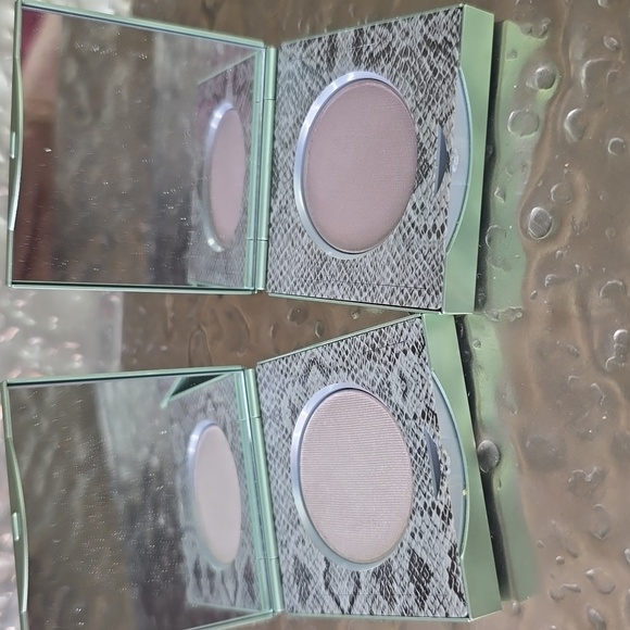 Mally Beauty Bundle Of 2 Eyeshadows, NEW, No Packaging, Silver Dollar & Terrific - Picture 1 of 4
